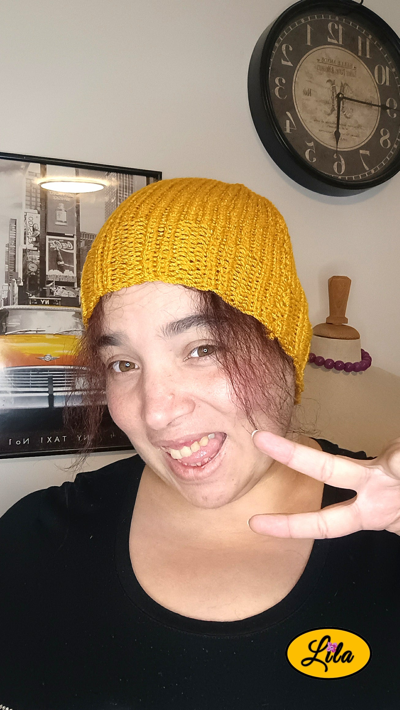 Bonnet moutarde pailleté