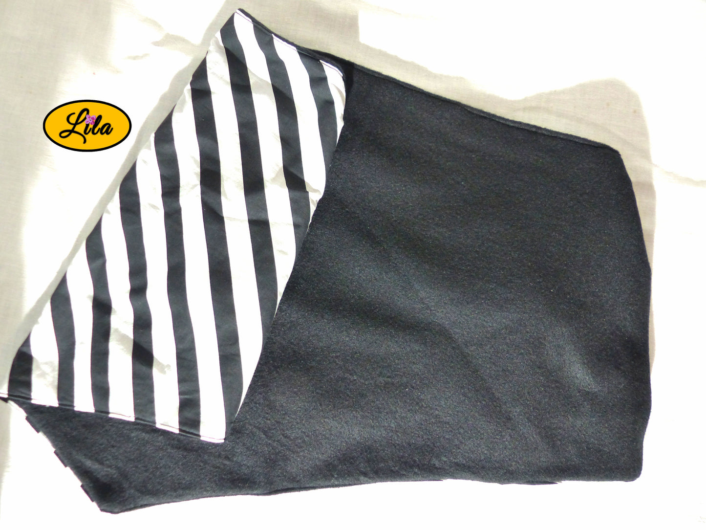 Foulard polaire noir et blanc