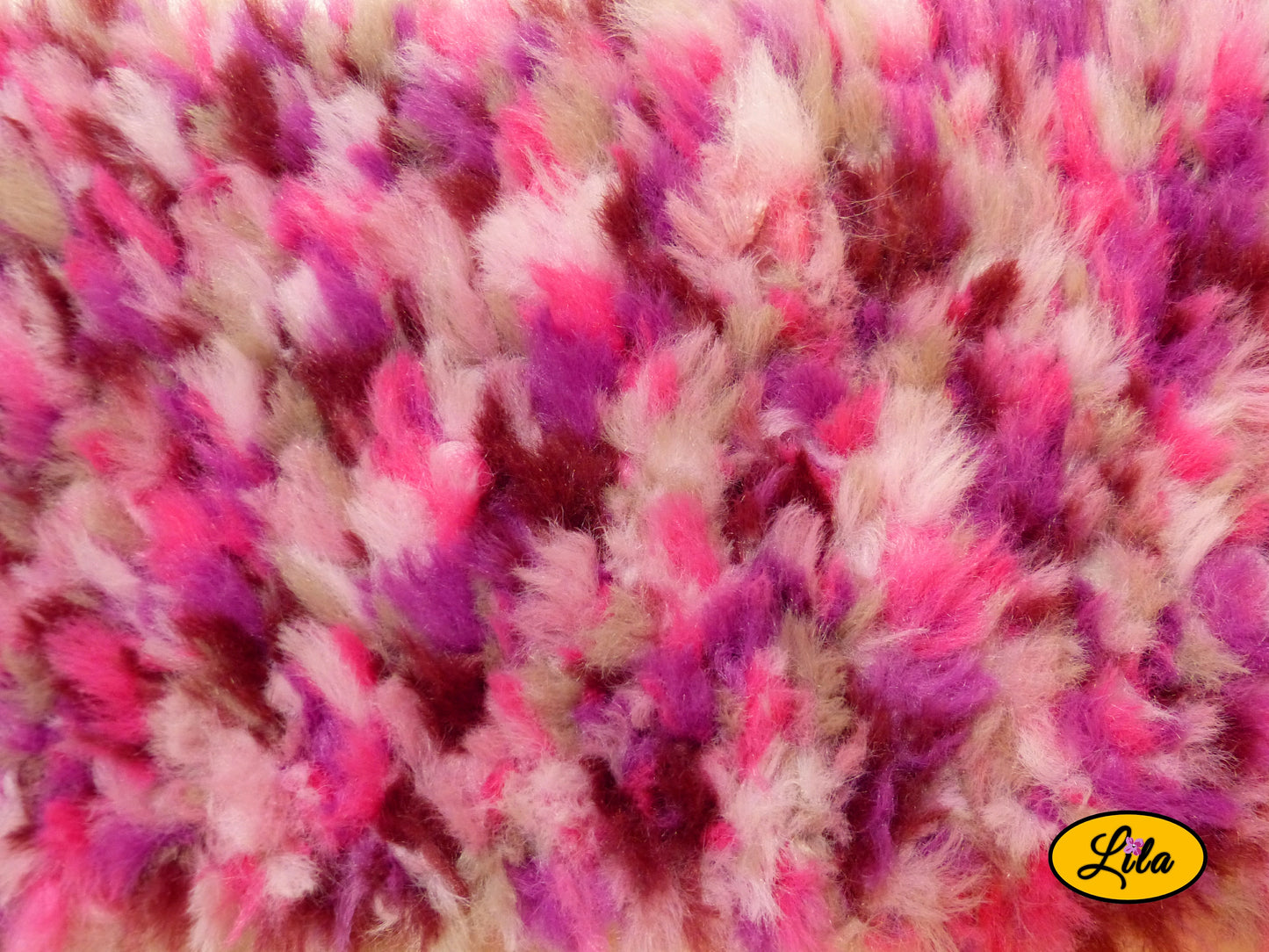 Cache cou rose chamarré