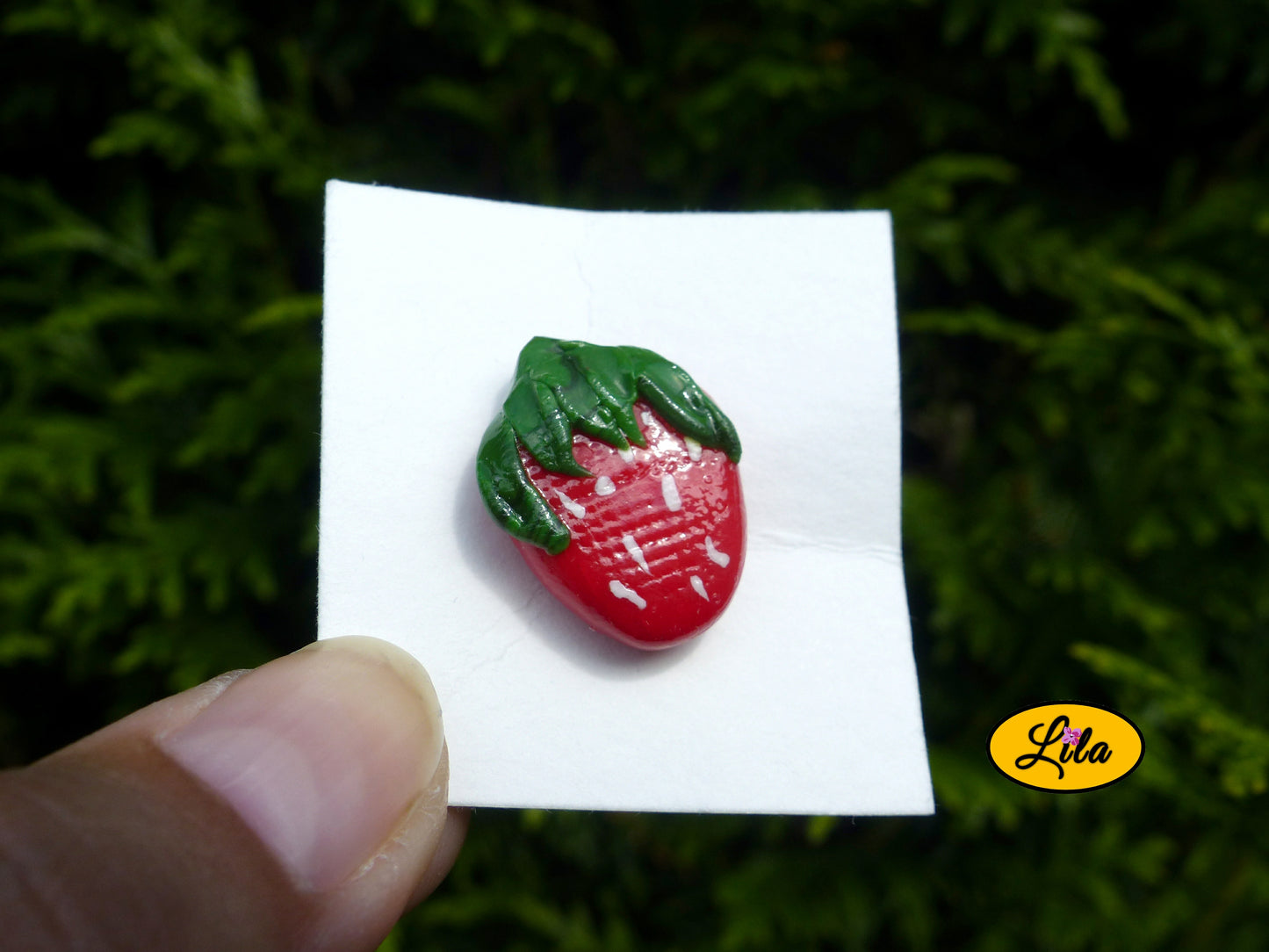 Pin's fraise