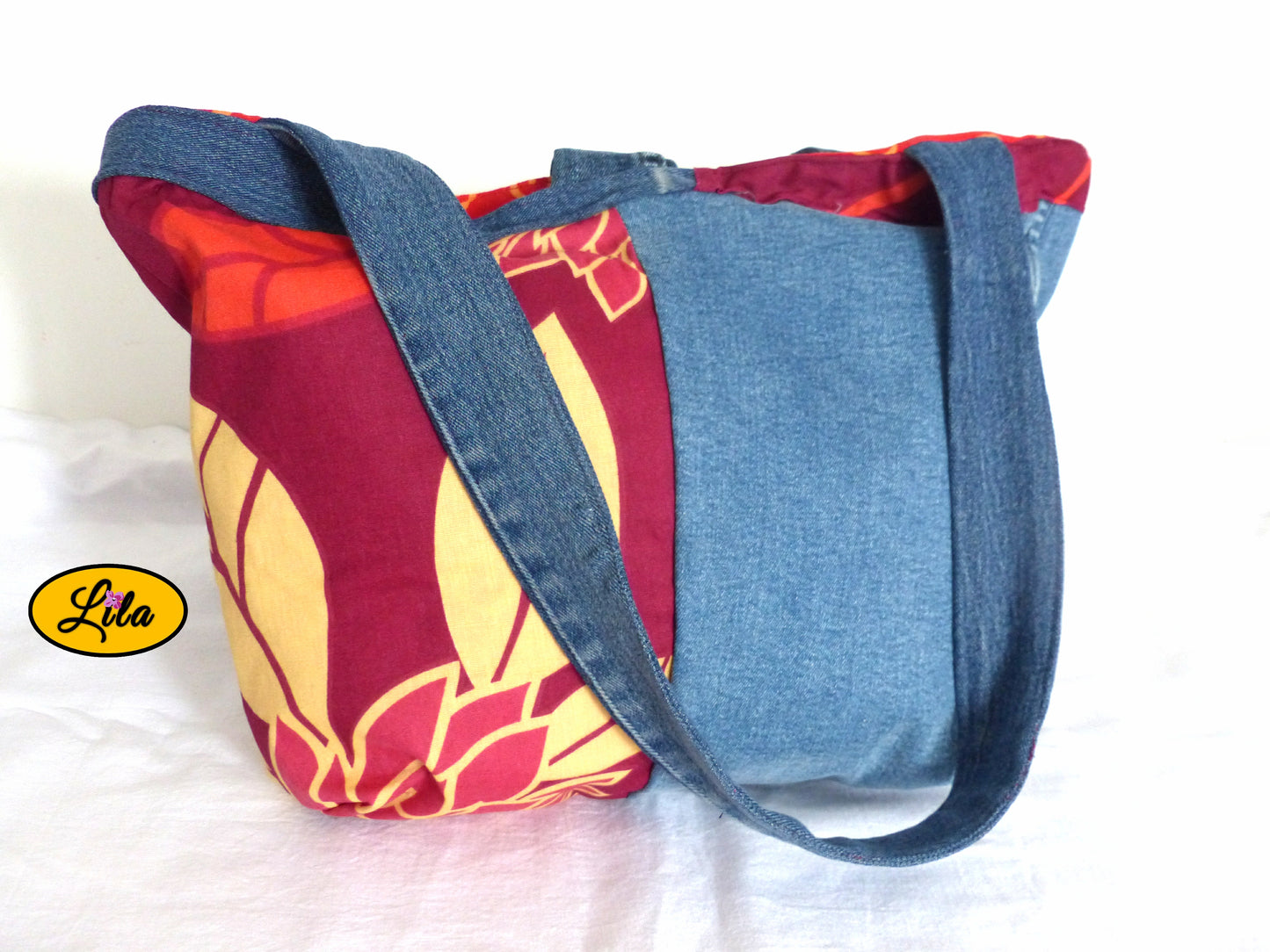 Sac épaule jeans et rouge fleuri