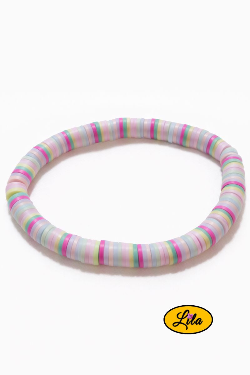 Bracelet perles Heishi mauve pastel sur fond blanc vue produit