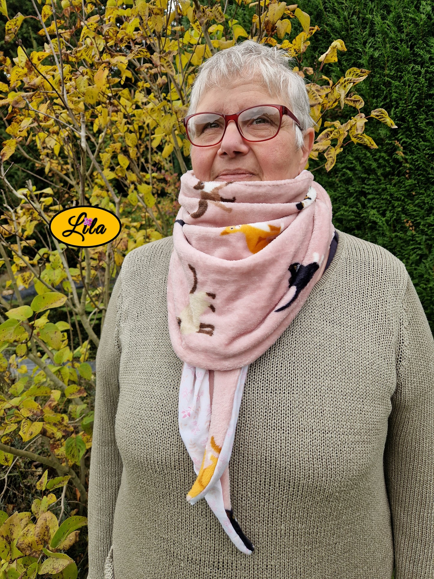 Foulard à motifs chats et coton blanc rosé