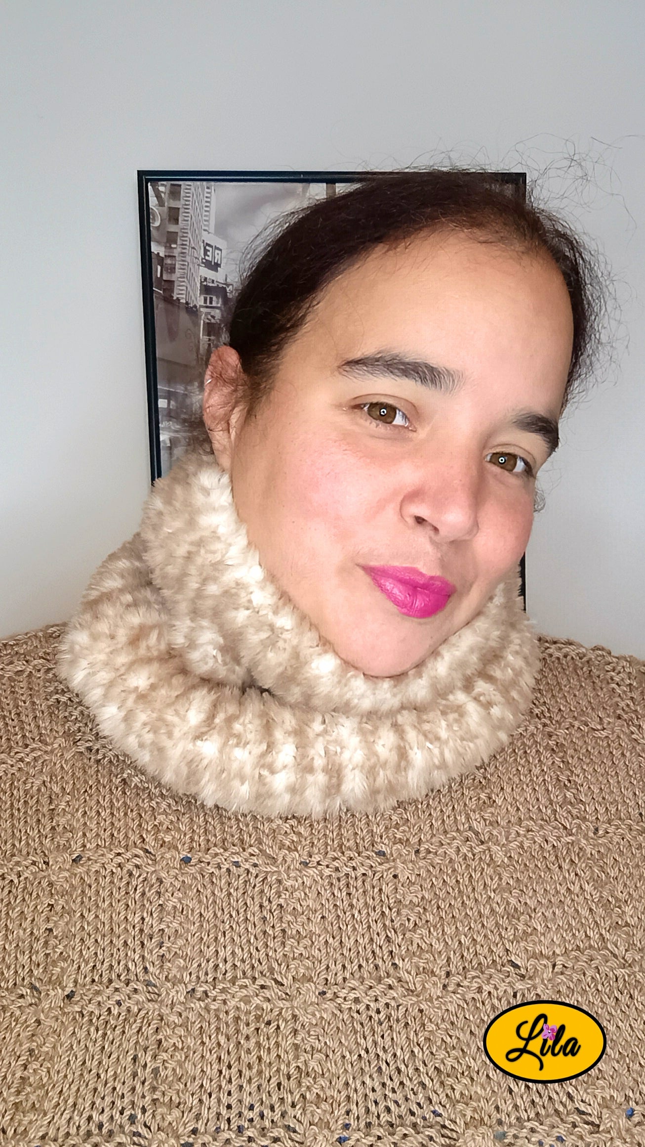 Cache cou brun chamaré