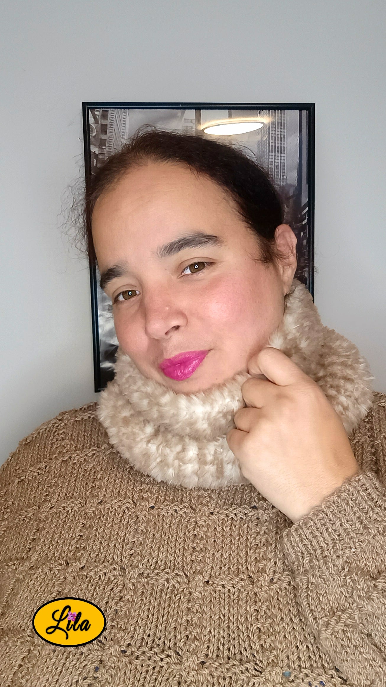 Cache cou brun chamaré