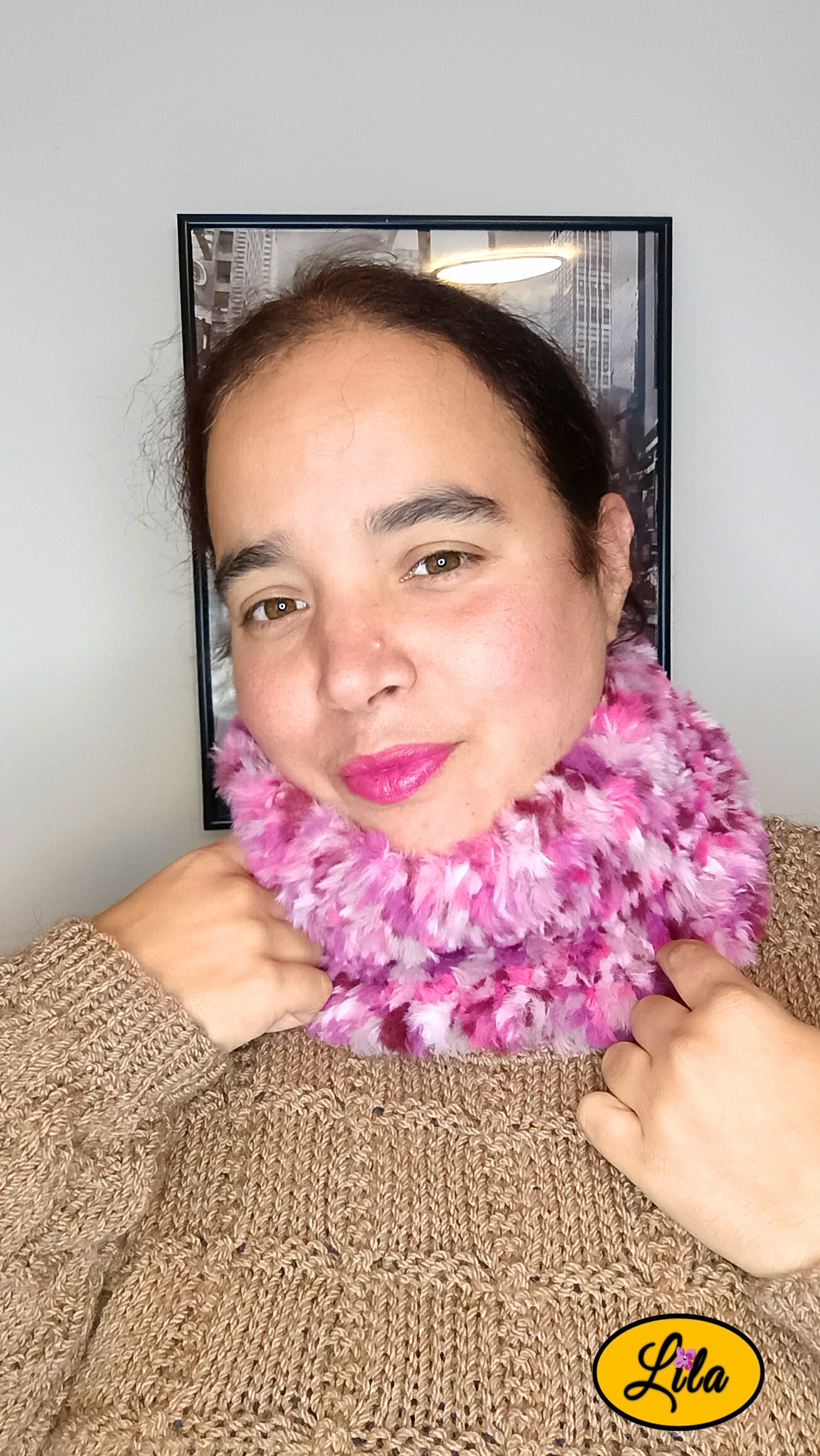 Cache cou rose chamarré