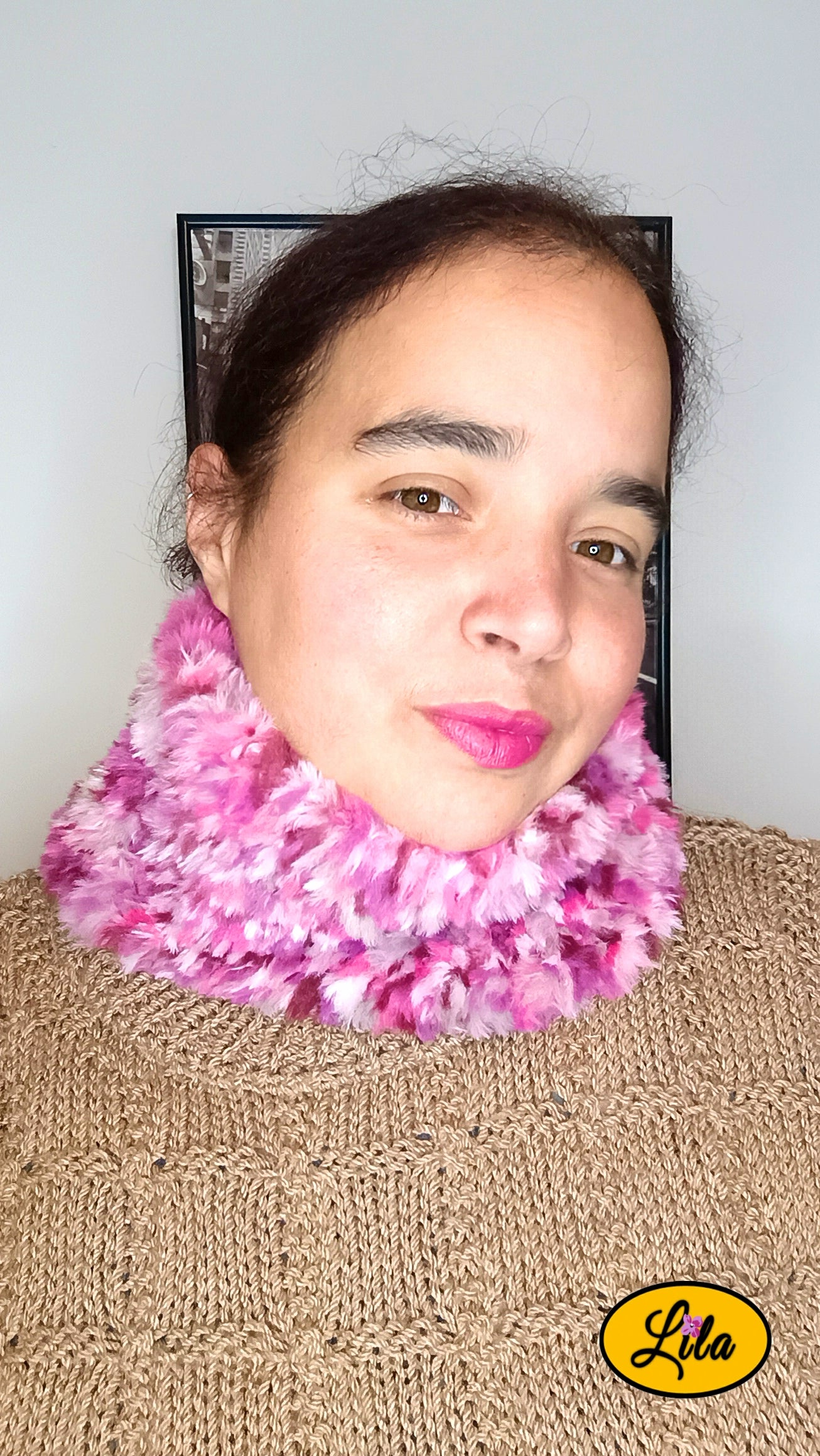 Cache cou rose chamarré