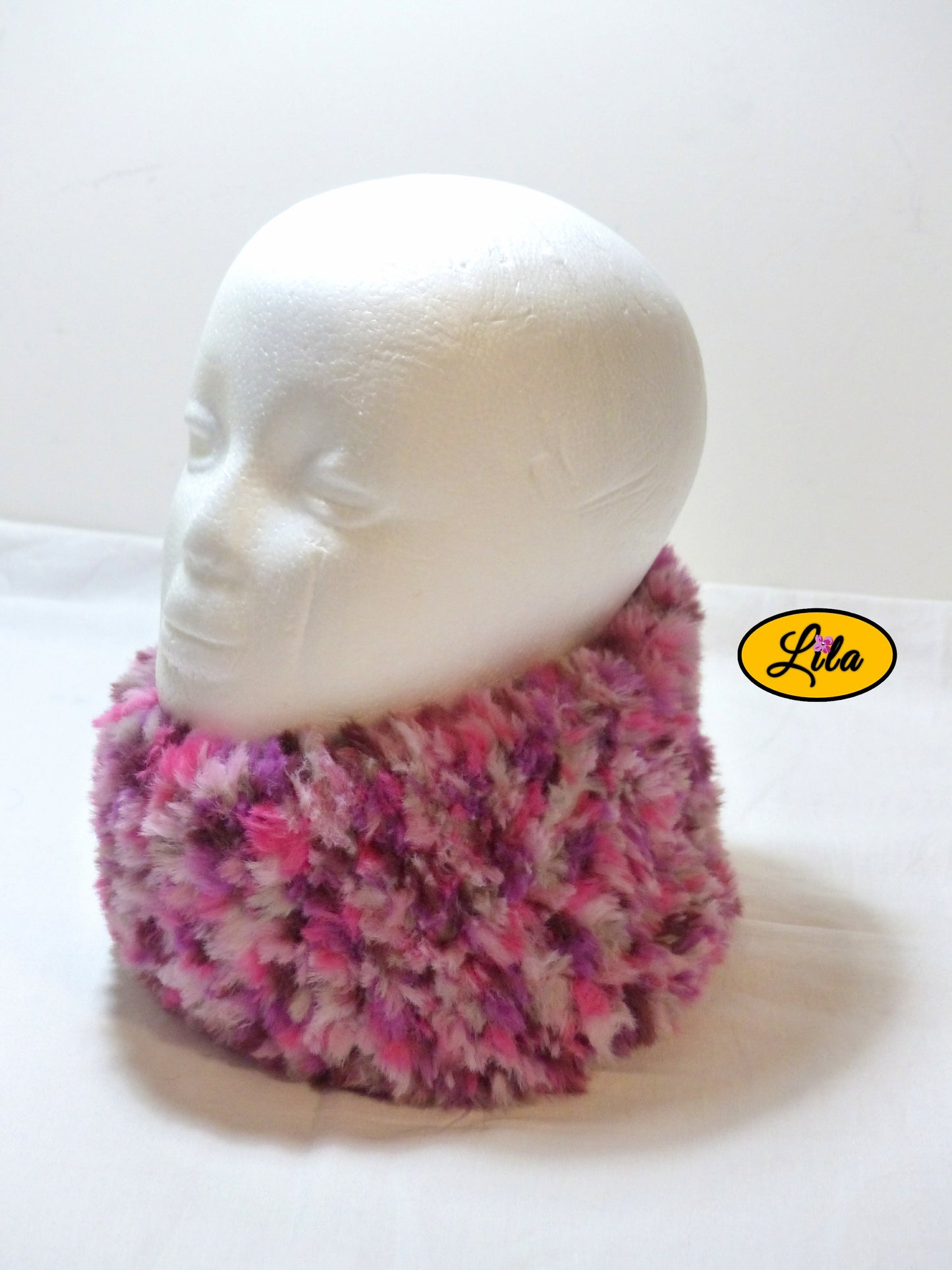 Cache cou rose chamarré