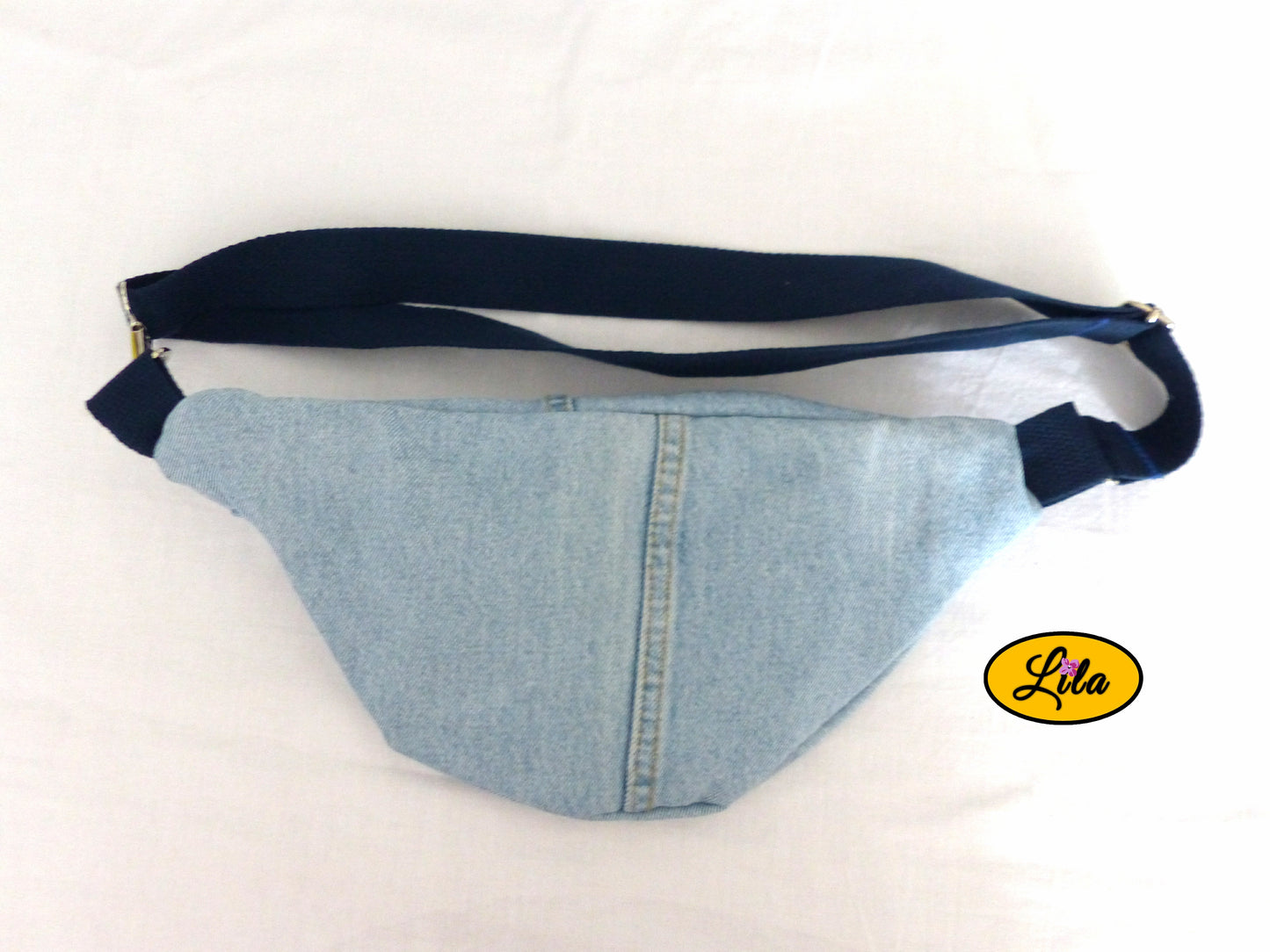 Sac banane en jean clair recyclé