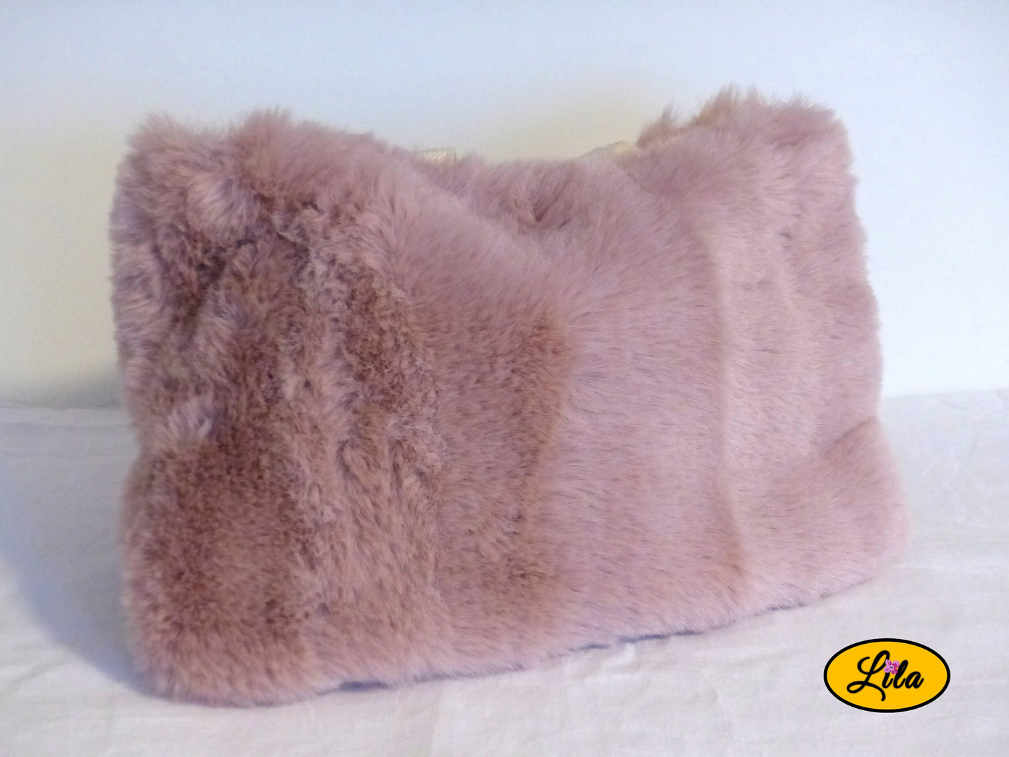 Sac fausse fourrure vieux rose bis