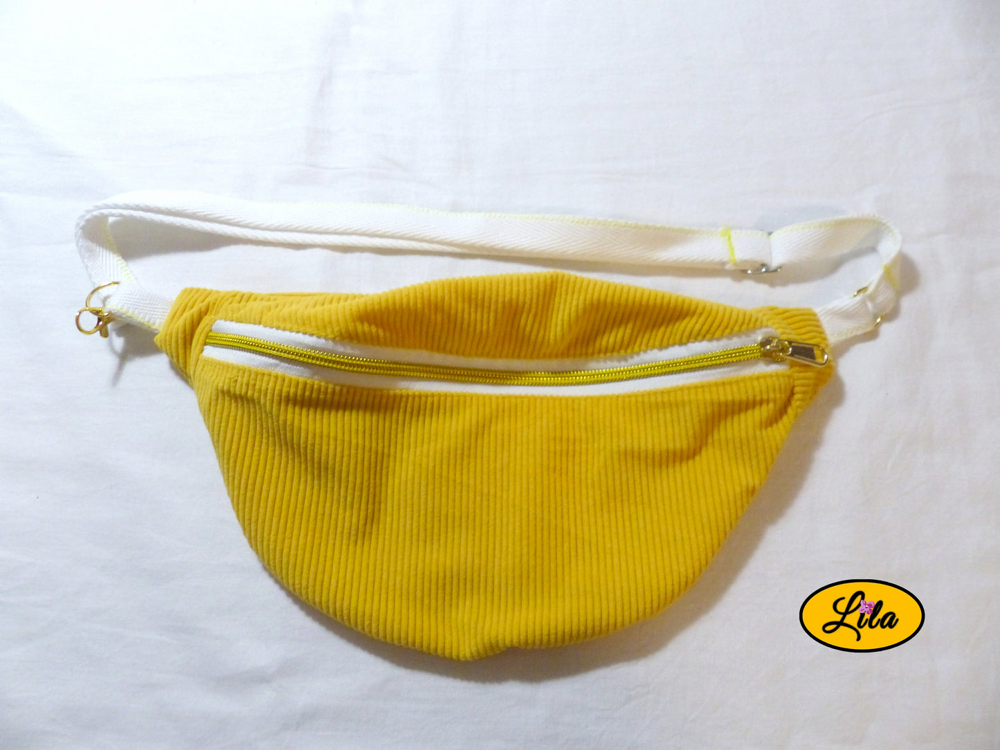 Sac banane en velours côtelé jaune