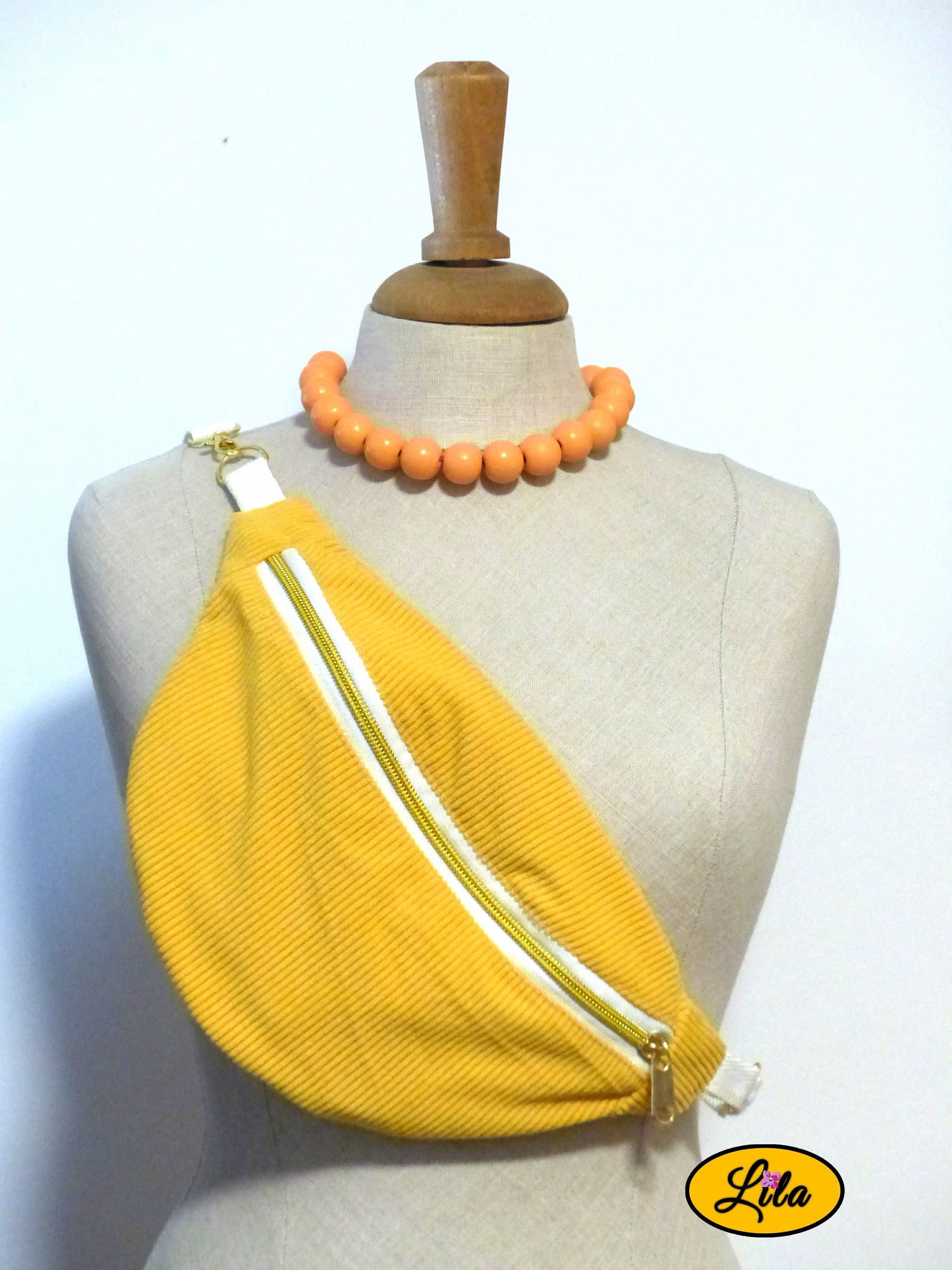 Sac banane en velours côtelé jaune