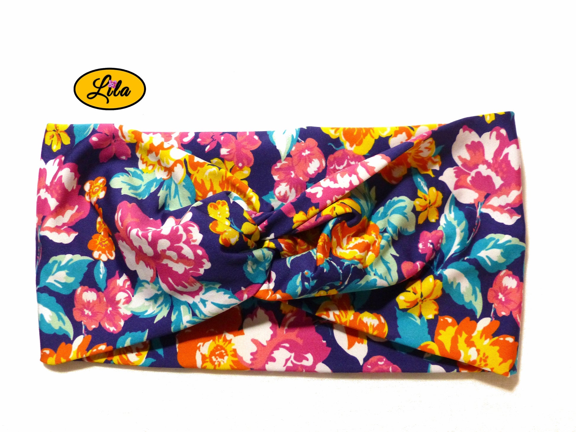 Bandeau en tissu fleuri vu de face sur fond blanc style romantique et féminin