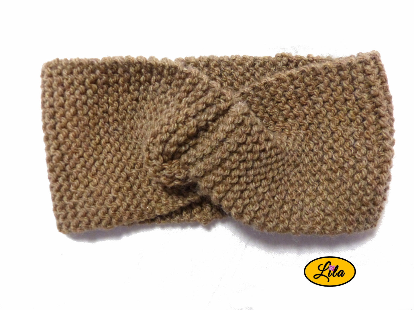 Bandeau en laine brun vue de face sur fond blanc style hiver chaud et naturel