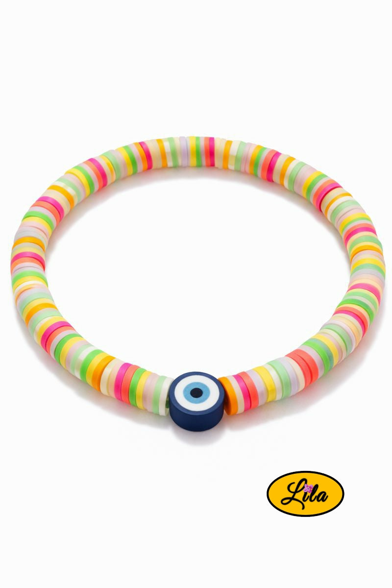 Bracelet perles Heishi fluo avec pendentif œil protecteur bleu sur fond blanc vue produit