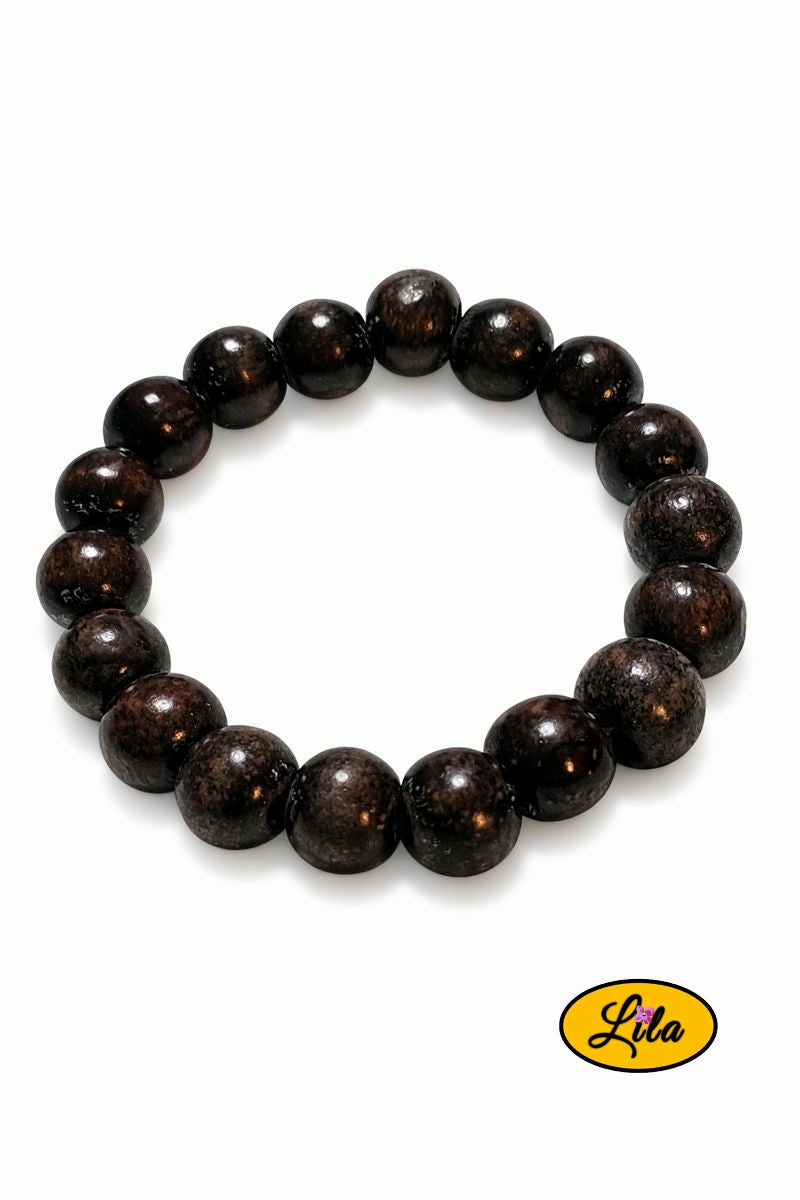 Bracelet perles bois foncé sur fond blanc vue produit