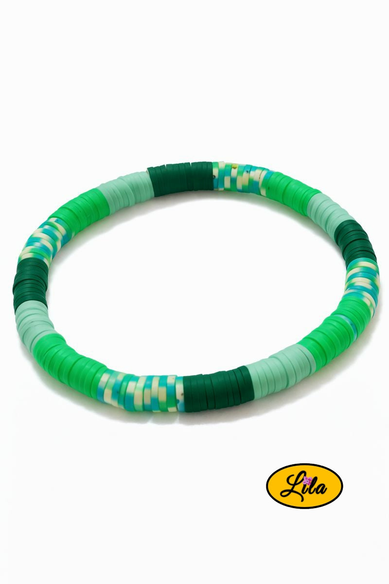 Bracelet perles Heishi dégradé de vert sur fond blanc vue produit