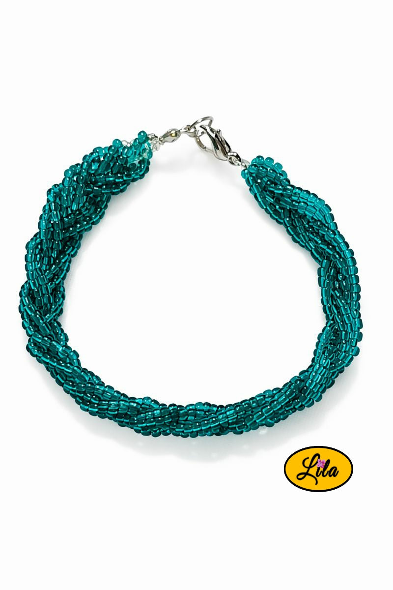 Bracelet tressé turquoise vue de dessus avec attache argentée orientée vers le haut