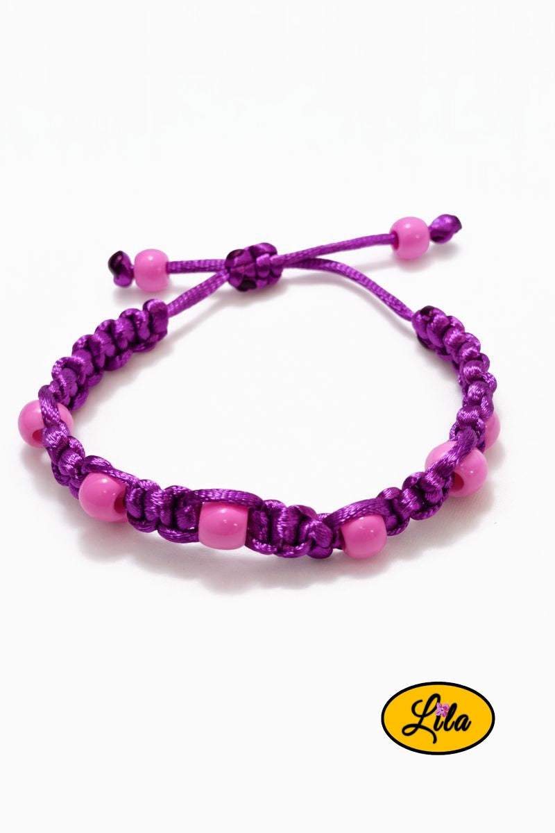 Bracelet Shamballa fil mauve et perles roses sur fond blanc vue produit