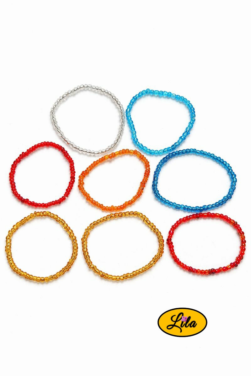 Détail lot de 8 bracelets multicolores vue rapprochée