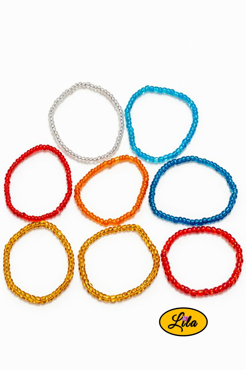 Lot de 8 bracelets multicolores sur fond blanc vue produit
