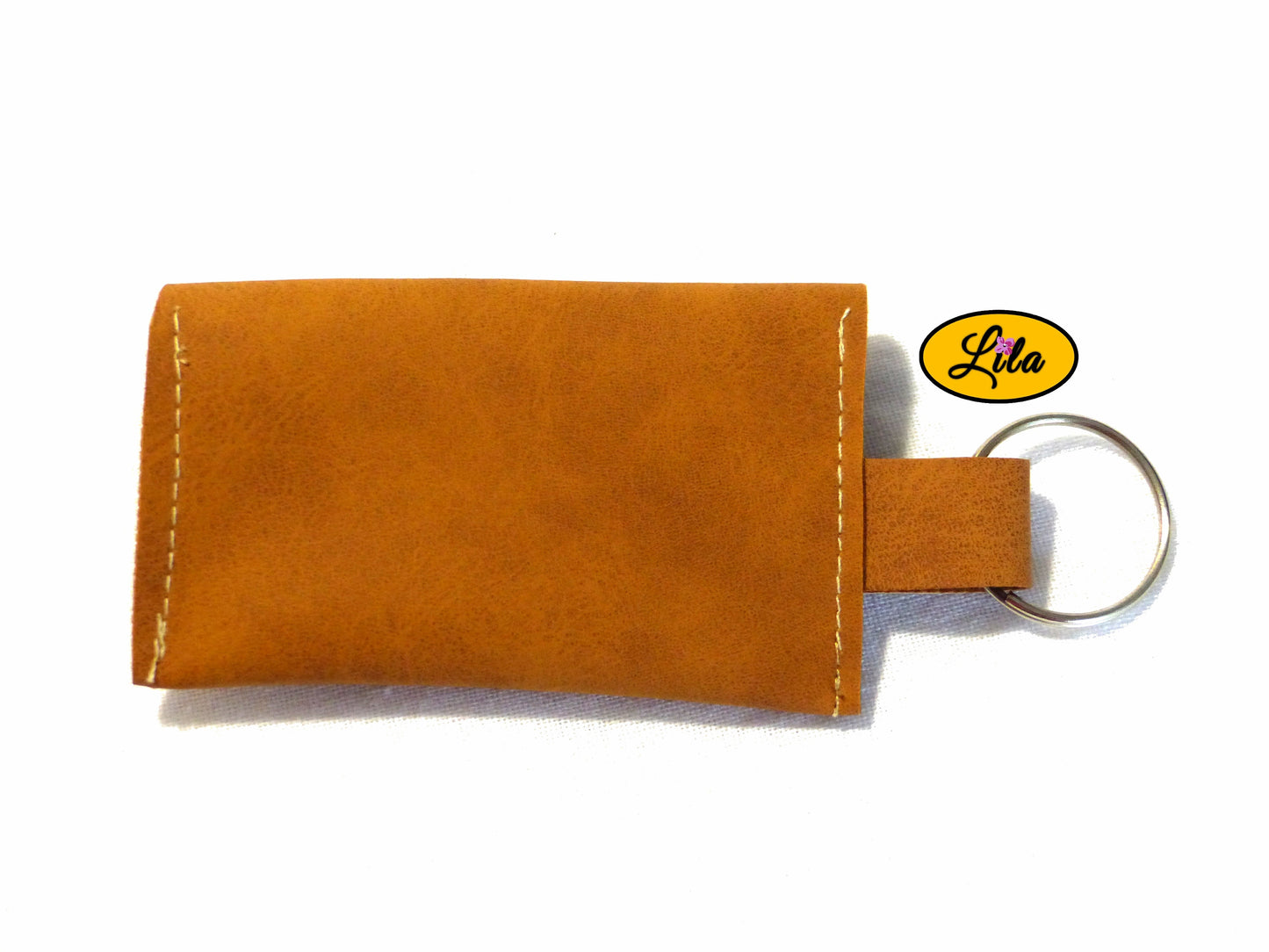Porte-clé mini pochette brune en simili cuir vue de dos