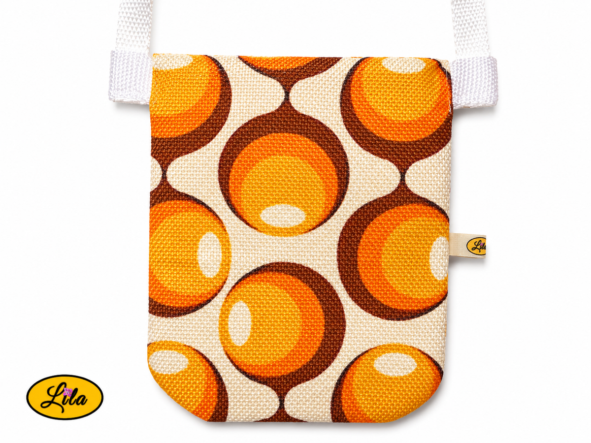 Vue arrière du sac bandoulière pour téléphone aux motifs vintage ronds orange et brun, avec tissu à motifs et finitions cousues