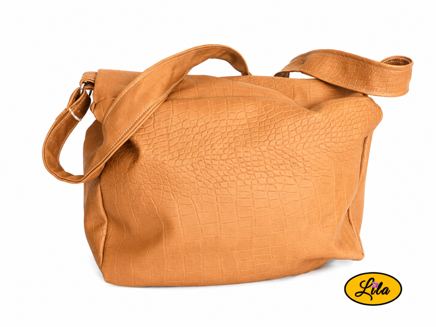 Sac besace en simili cuir brun légèrement craquelé vue de dos sur fond blanc avec sangle positionnée à l’arrière du sac