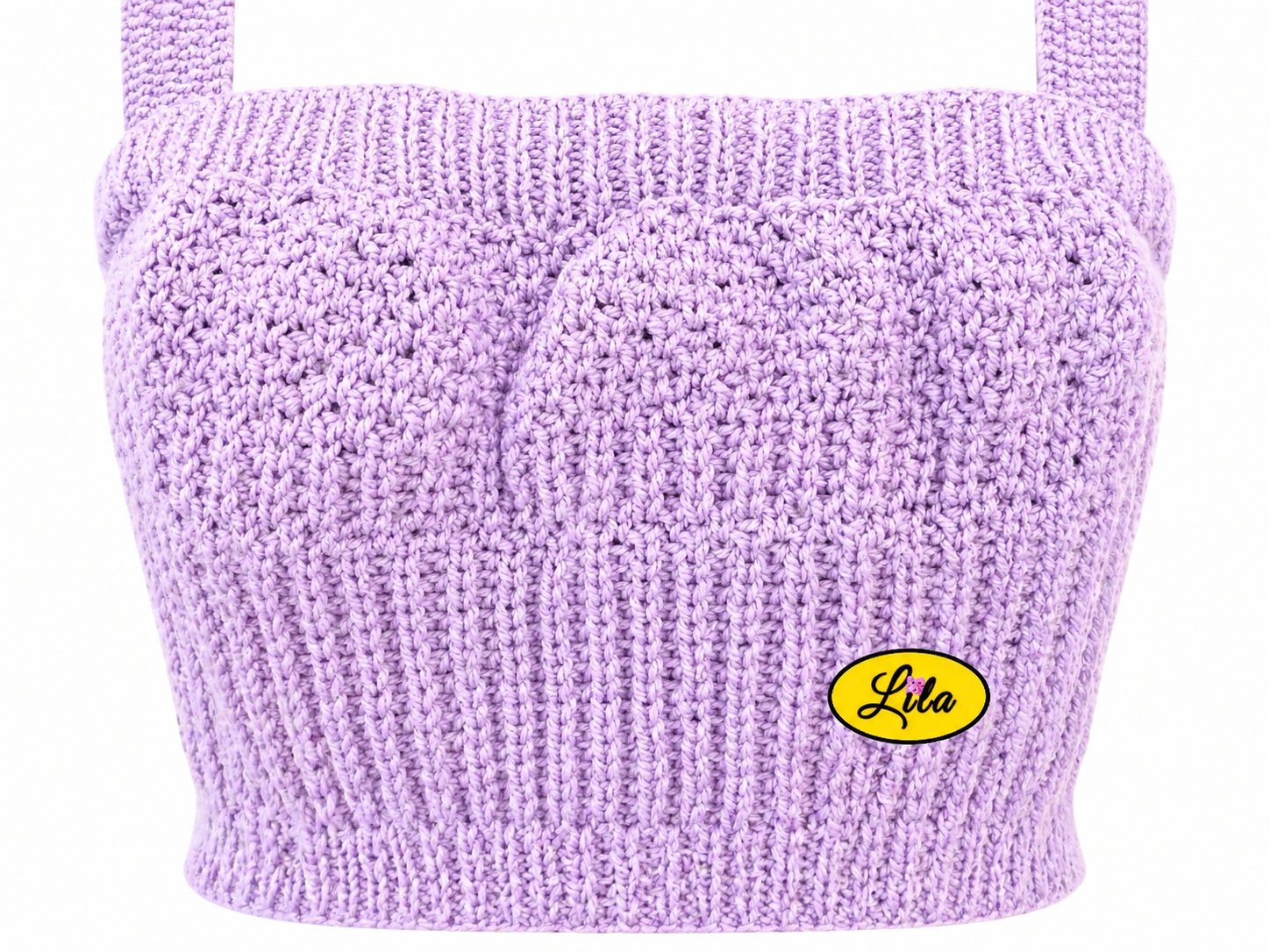 Top Augustine mauve tricoté à la main vue de face sur fond blanc style féminin et artisanal